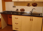 İcarəyə verilir 1 otaqlı 45 m2 köhnə tikili Bakıxanov