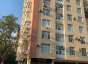 Satılır 3 otaqlı 137 m2 yeni tikili Elmlər Akademiyası m.