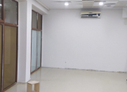 İcarəyə verilir 2 otaqlı 175 m2 obyekt Xırdalan