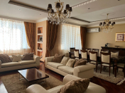İcarəyə verilir 3 otaqlı 170 m2 yeni tikili 28 May m.