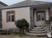 Satılır 3 otaqlı 90 m2 həyət evi Binə