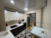 Satılır 4 otaqlı 90 m2 köhnə tikili Bakıxanov