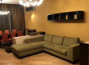 Satılır 4 otaqlı 180 m2 yeni tikili 28 May m.