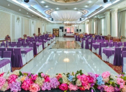 İcarəyə verilir 12 otaqlı 1090 m2 obyekt Neftçilər m.