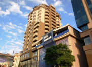 Satılır 3 otaqlı 104 m2 yeni tikili İzmir parkı