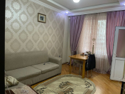 Satılır 2 otaqlı 50 m2 yeni tikili Memar Əcəmi m.