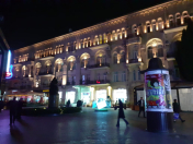 Satılır 3 otaqlı 90 m2 köhnə tikili Sahil m.