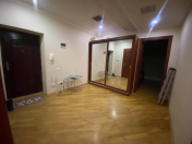 İcarəyə verilir 3 otaqlı 120 m2 yeni tikili 28 May m.