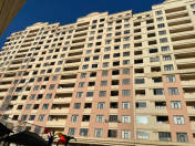 Satılır 4 otaqlı 165 m2 yeni tikili 28 May m.