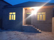 İcarəyə verilir 3 otaqlı 80 m2 həyət evi Y.Ramana