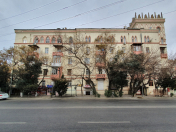 Satılır 2 otaqlı 70 m2 köhnə tikili Montin