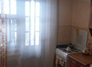 Satılır 4 otaqlı 100 m2 köhnə tikili Y.Günəşli