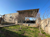 Satılır 6 otaqlı 500 m2 həyət evi Atyalı