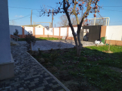 Satılır 4 otaqlı 180 m2 bağ evi Görədil