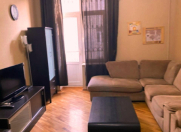 İcarəyə verilir 2 otaqlı 60 m2 köhnə tikili İçəri Şəhər m.