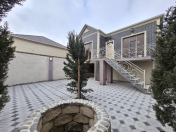 Satılır 4 otaqlı 130 m2 həyət evi Zabrat 1