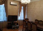 Satılır 4 otaqlı 110 m2 köhnə tikili 28 May m.