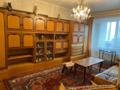 Satılır 3 otaqlı 90 m2 köhnə tikili İçəri Şəhər m.