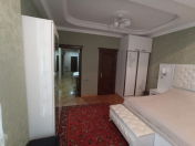 Satılır 4 otaqlı 165 m2 yeni tikili Gəncə