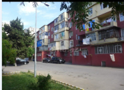 Satılır 2 otaqlı 43 m2 köhnə tikili Elit ticarət mərkəzi