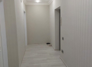 Satılır 2 otaqlı 96 m2 yeni tikili Memar Əcəmi m.