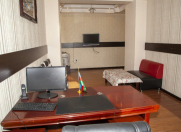 Satılır 2 otaqlı 75 m2 ofis Gənclik m.