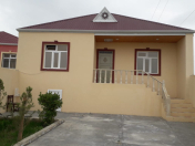 Satılır 3 otaqlı 2.7 m2 yeni tikili Y.Suraxanı