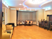 Satılır 4 otaqlı 217 m2 yeni tikili 28 Mall