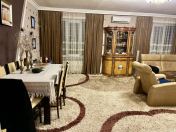 Satılır 4 otaqlı 100 m2 köhnə tikili Gəncə