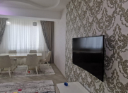Satılır 3 otaqlı 141 m2 yeni tikili Xalqlar Dostluğu m.