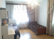 Satılır 2 otaqlı 60 m2 köhnə tikili Sərhədçi İdman kompleksi