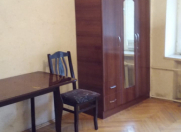 Satılır 1 otaqlı 30 m2 köhnə tikili İnşaatçılar m.