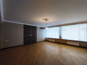 Satılır 4 otaqlı 204 m2 yeni tikili 8 km