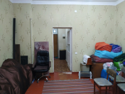 Satılır 1 otaqlı 33.3 m2 köhnə tikili Zabrat 1