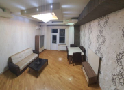 Satılır 3 otaqlı 100 m2 yeni tikili 2 mkr