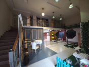 İcarəyə verilir 4 otaqlı 210 m2 obyekt Nəriman Nərimanov m.