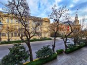 İcarəyə verilir 3 otaqlı 75 m2 köhnə tikili İçəri Şəhər m.