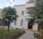 Satılır 8 otaqlı 560 m2 villa 7 mkr