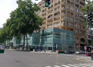 Satılır 3 otaqlı 120 m2 köhnə tikili Sahil m.