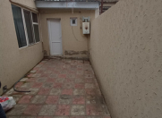 Satılır 3 otaqlı 65 m2 həyət evi İnşaatçılar m.