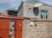 Satılır 3 otaqlı 1.8 m2 həyət evi Biləcəri
