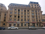 Satılır 3 otaqlı 100 m2 obyekt Səbail r.