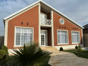 Satılır 4 otaqlı 220 m2 bağ evi Şüvəlan Park ticarət mərkəzi