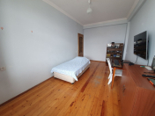 Satılır 3 otaqlı 130 m2 yeni tikili 1 mkr