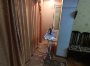 Satılır 3 otaqlı 80 m2 köhnə tikili Xalqlar Dostluğu m.