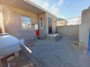 Satılır 3 otaqlı 67 m2 həyət evi Binə