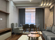 İcarəyə verilir 3 otaqlı 140 m2 yeni tikili 28 May m.