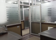 İcarəyə verilir 3 otaqlı 20 m2 ofis Nəriman Nərimanov m.