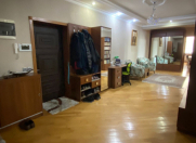 Satılır 4 otaqlı 162 m2 yeni tikili Elmlər Akademiyası m.