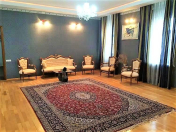 İcarəyə verilir 3 otaqlı 165 m2 köhnə tikili Sahil bağı